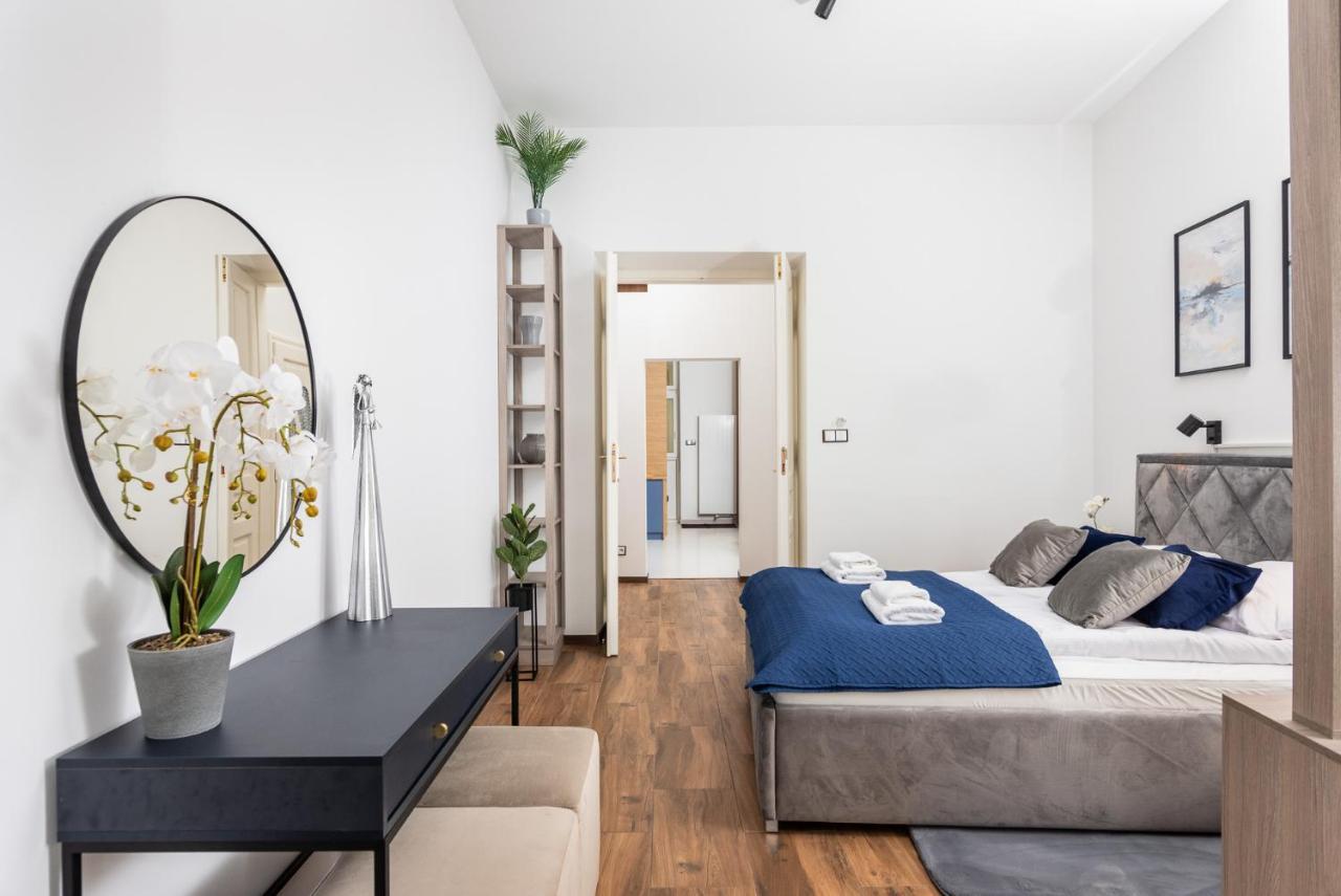 Premium Splendid Old Town Suites - By Upstairs Krakov Exteriér fotografie