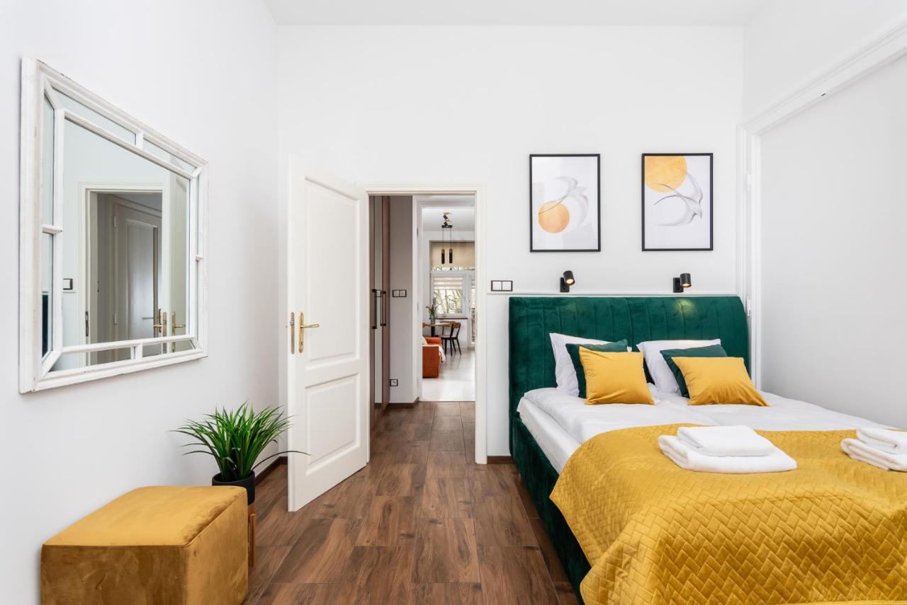 Premium Splendid Old Town Suites - By Upstairs Krakov Exteriér fotografie